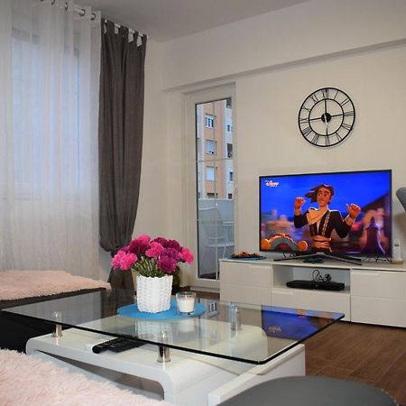 Apartment Trixi Πούλα Εξωτερικό φωτογραφία