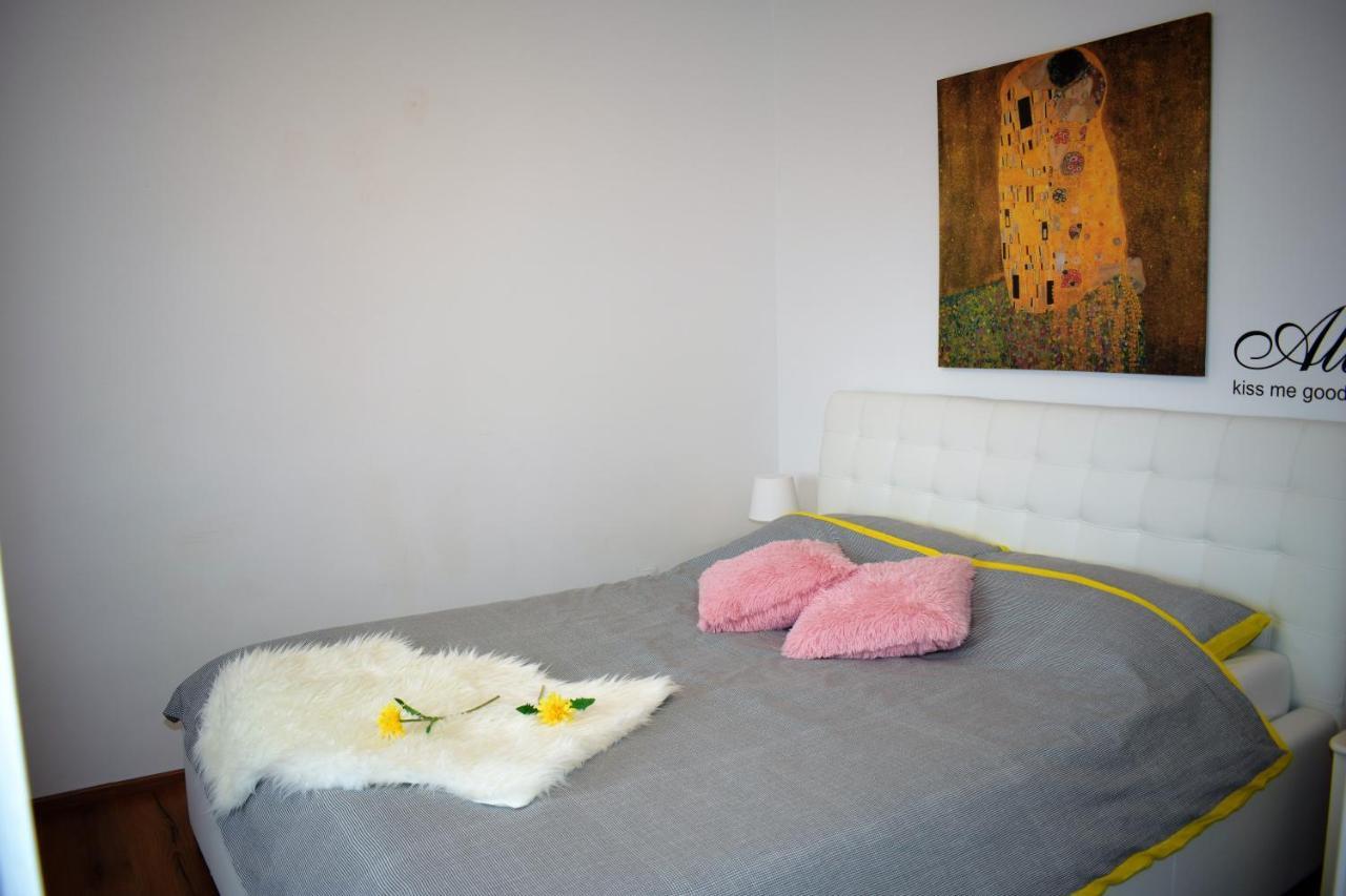 Apartment Trixi Πούλα Εξωτερικό φωτογραφία